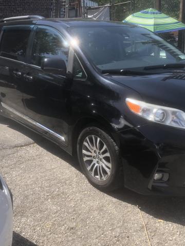 出售2020款 Toyota Sienna XLE