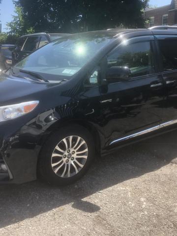 出售2020款 Toyota Sienna XLE