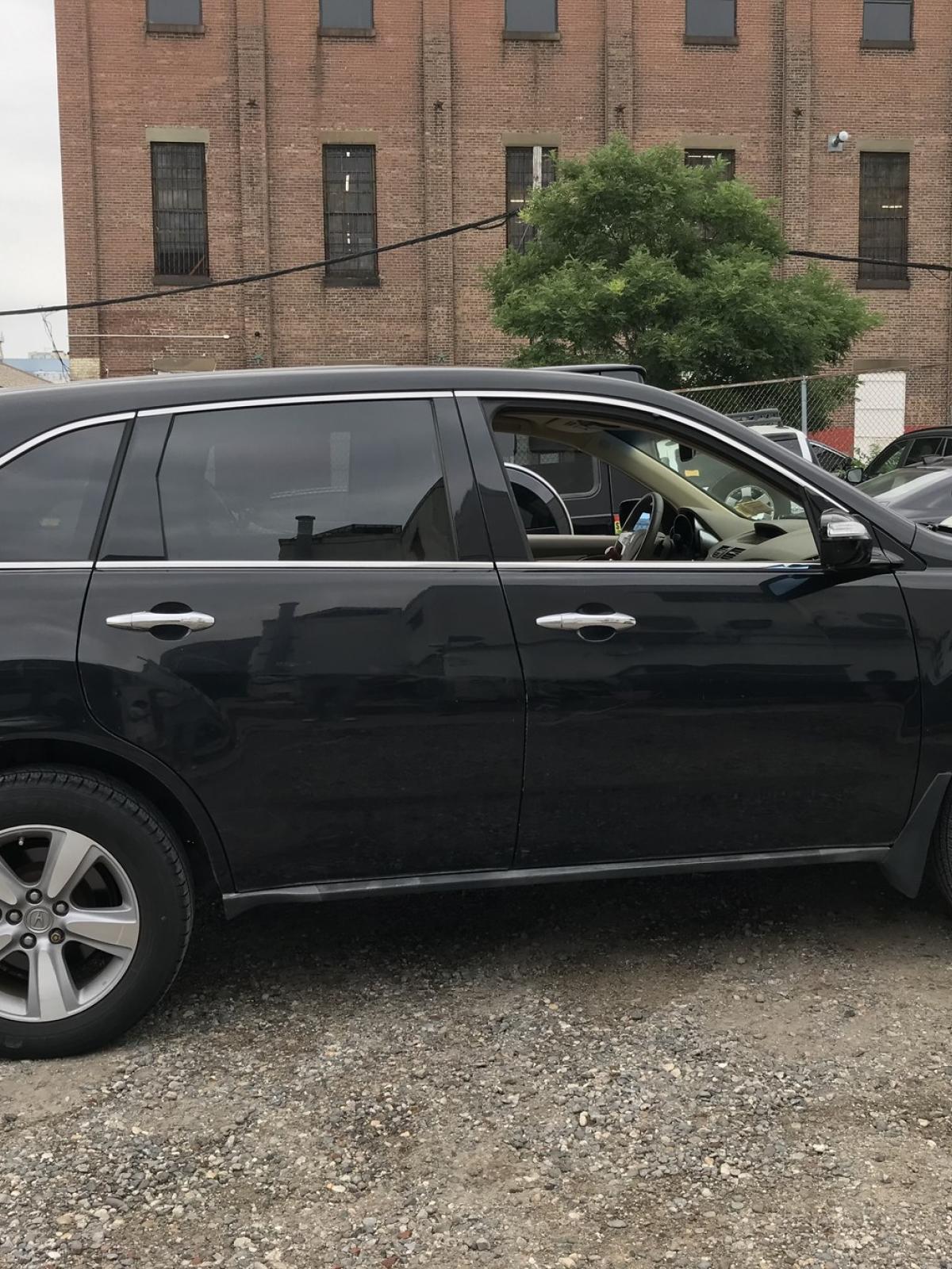 2013年讴歌MDX AWD 八座SUV