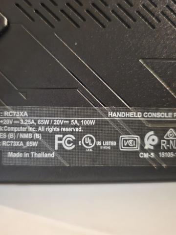 Rogxbox allyx掌机几乎全新出售。