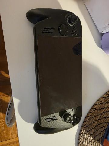 Rogxbox allyx掌机几乎全新出售。