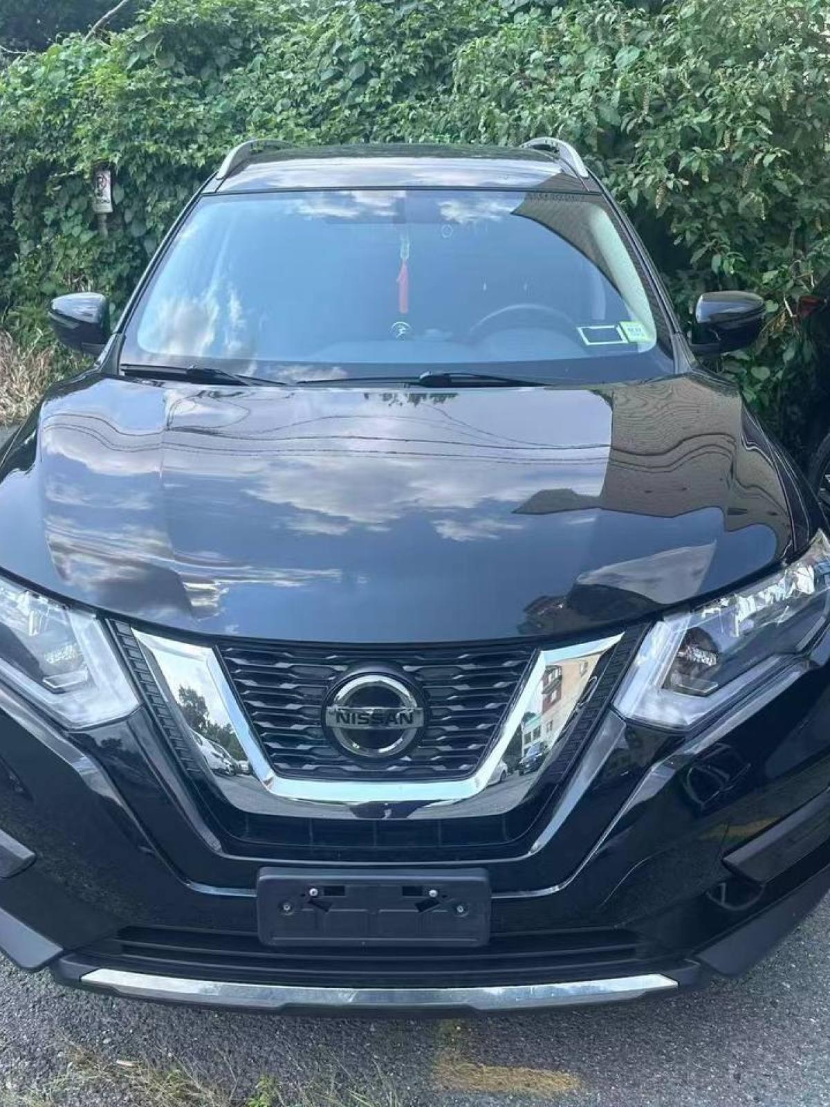18年奇峻 Nissan Rogue SV AWD 97k miles，售价12000美元
