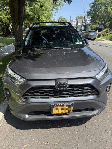 2024 Toyota RAV4 XLE Premium 高配，13000英里