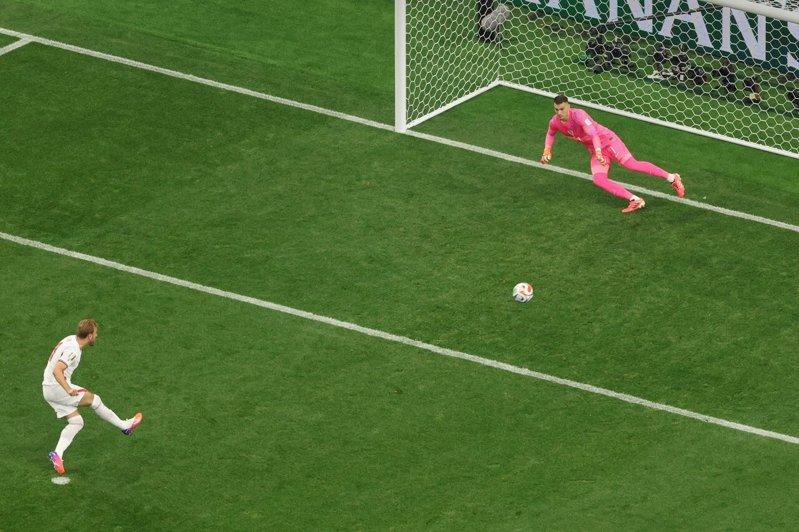 世界杯╱英格兰再进1球 3:2暂时领先克罗地亚