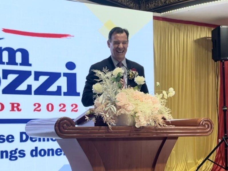 纽约第三国会选区初选投票进行中 苏奥齐守住中间路线 共和党上演内战