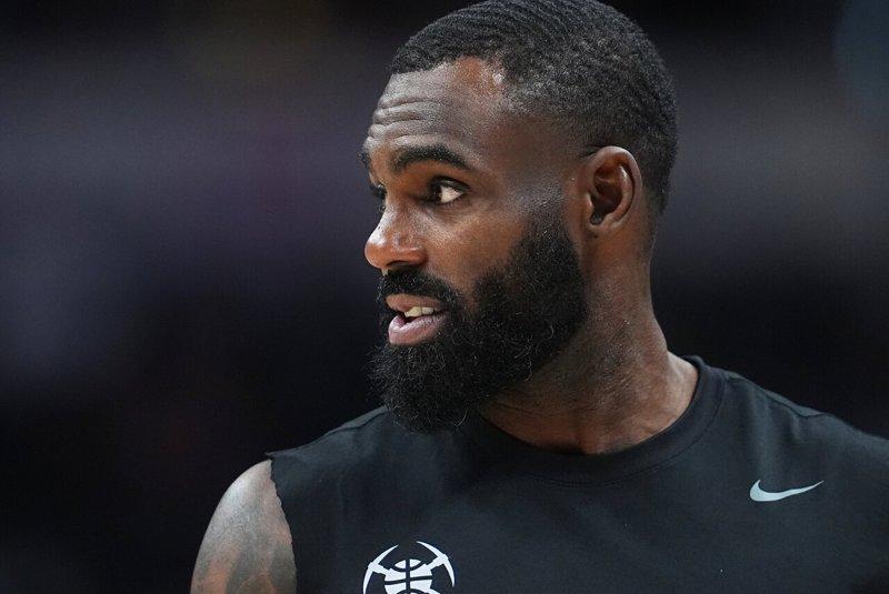 NBA/与父亲长谈后获热火10号退休球衣 小哈德威：这一天终于到来