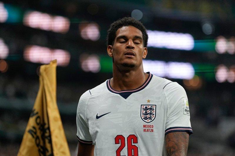 世界杯／昆萨红牌加重处分 英格兰主帅怒轰FIFA