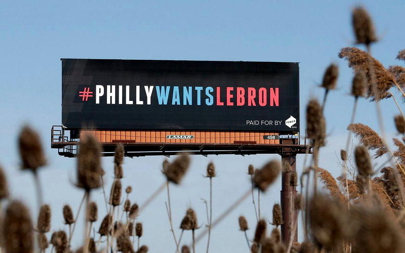 NBA／詹姆斯加盟76人队 考虑住纽约、搭直升机往返费城打球