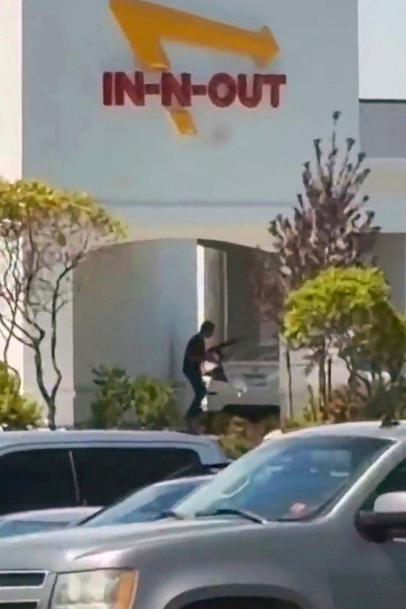 持枪市民迎战AR枪手 助爱达荷In-N-Out汉堡店众人逃生