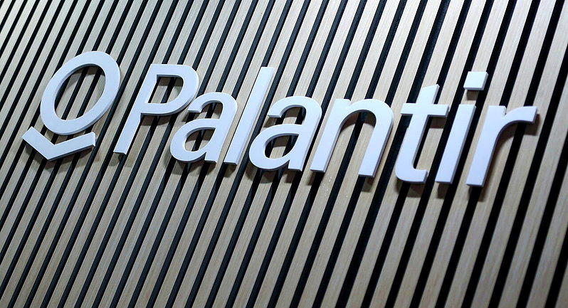 Palantir称需求像「来自异世界」 商业营收暴增149%