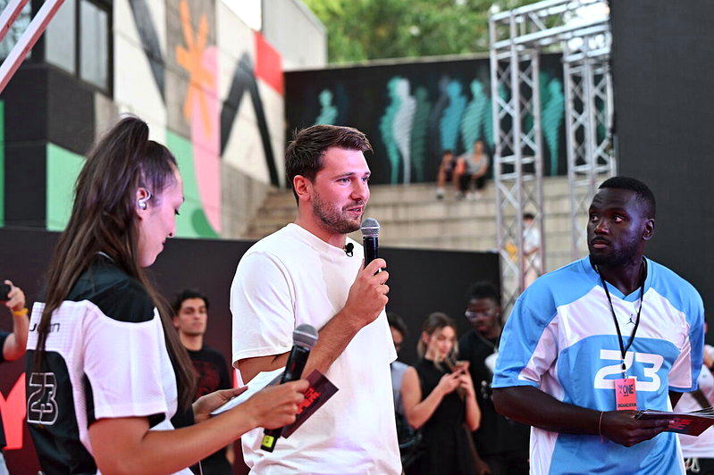 NBA／已经恢复完整训练 唐西奇声明：身体百分百健康