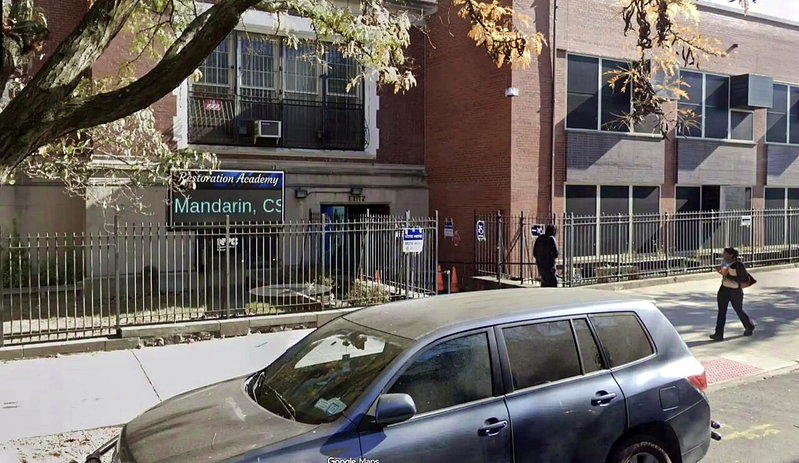 布碌仑华裔教师 遭控教室内自慰、家长会议露下体被革职