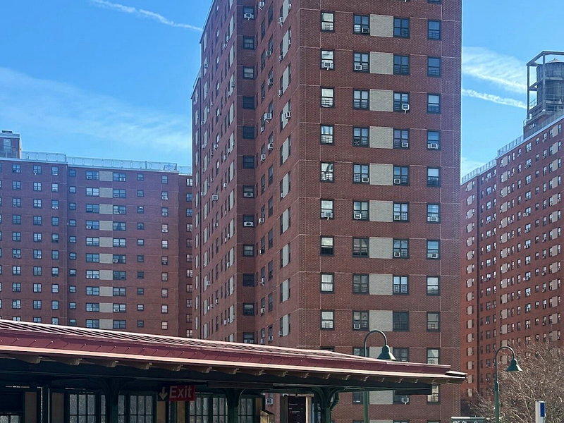 哈林区退伍军人症疫情 逾50人告纽约市府 追究冷却塔监管