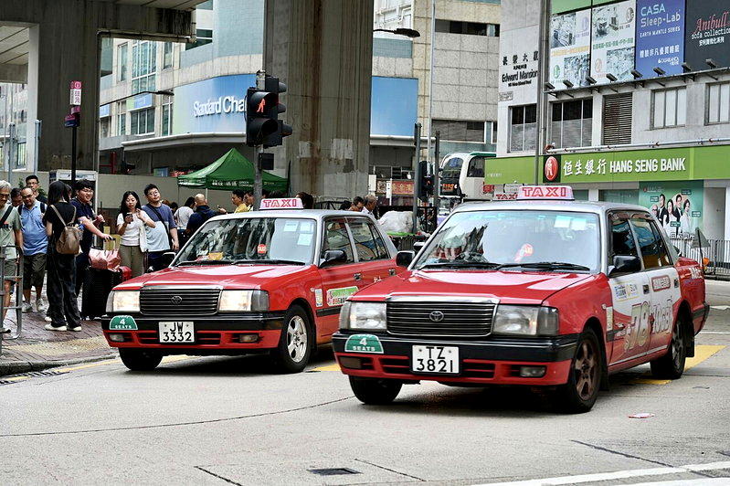 天价打车？山顶下兰桂坊 的士收583元 旅客投诉获退500元