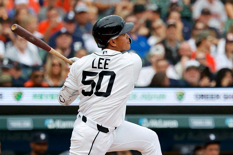 MLB／李灏宇敲内野安 单季54安追平张育成纪录