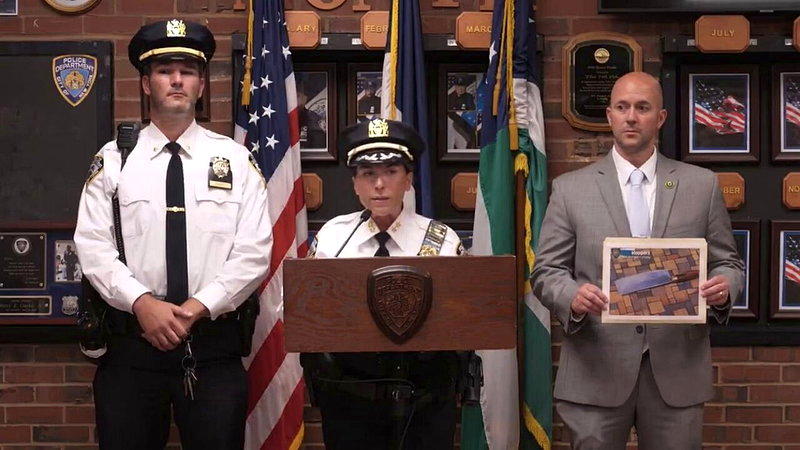 纽约下东城华男持屠刀砍伤父亲 遭警击毙