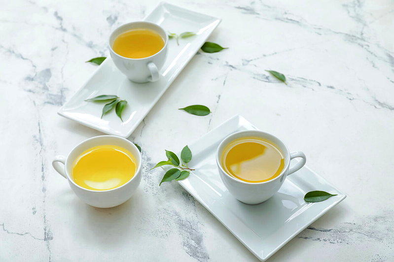 饭后喝茶能「刮油」？ 研究揭绿茶10周仅多减1.6公斤 营养师曝减脂关键