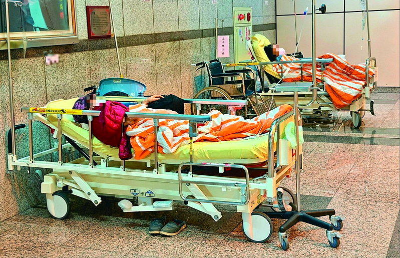 台大候床12天不稀奇？院内人士加码曝病人暂留急诊35日遭通报异常