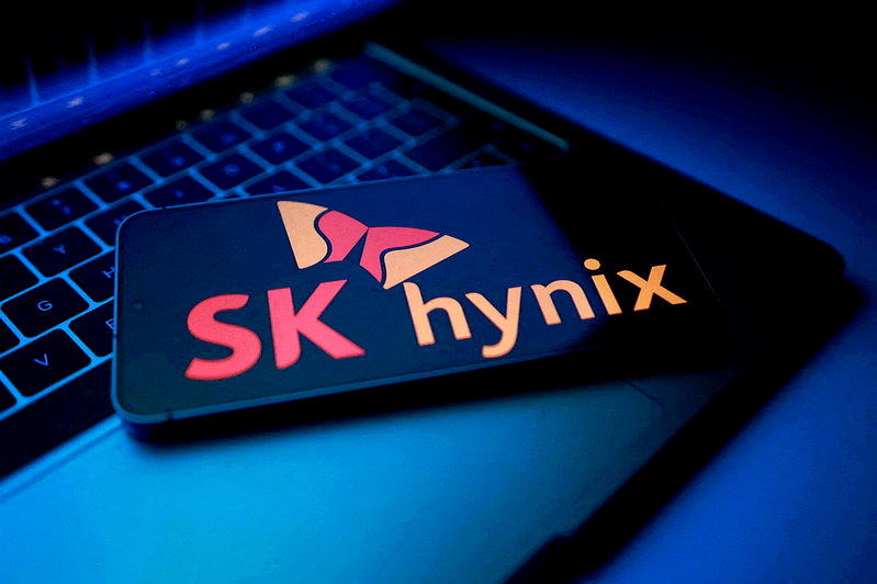 不单押台积电 SK海力士计划找英特尔代工生产HBM基础芯片