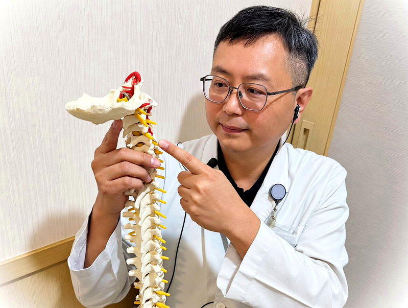 骨质疏松会耳鸣？ 医：全身性骨质与结构退化警讯