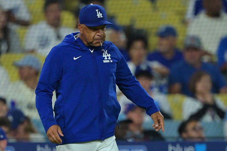 MLB/领军道奇11年首度全季未被驱逐出场 罗伯兹:我长大了