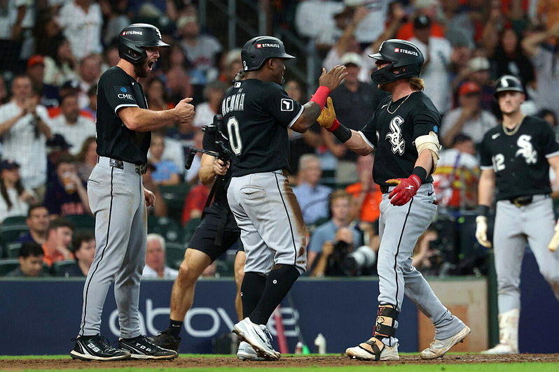 MLB/美联第6种子白袜淘汰太空人 近21年首次在季后赛赢得系列赛