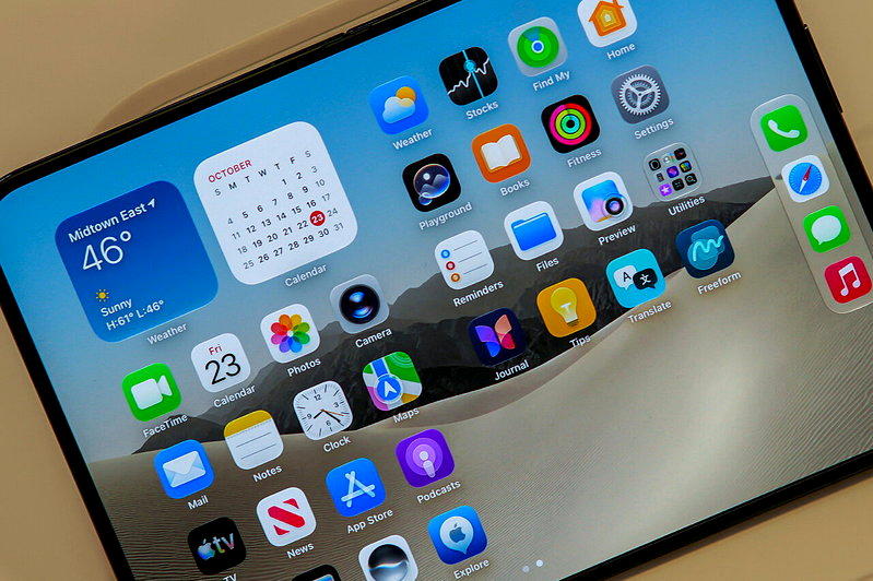 iPhone Duo在中国开售首日黄牛加价收窄