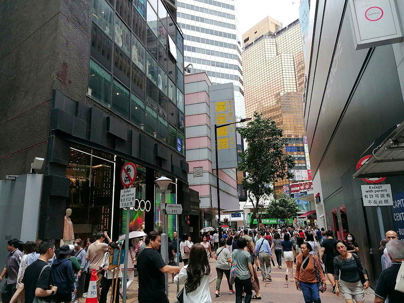 江西女子分享香港两日见闻：认可交通与饮食，提醒提前准备通信服务