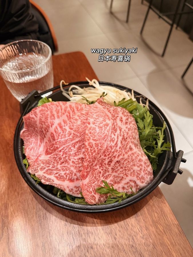 纽约曼哈顿挑战人均30刀的🇯🇵和牛馆子！ 嗨 我是带你吃喝玩乐的...