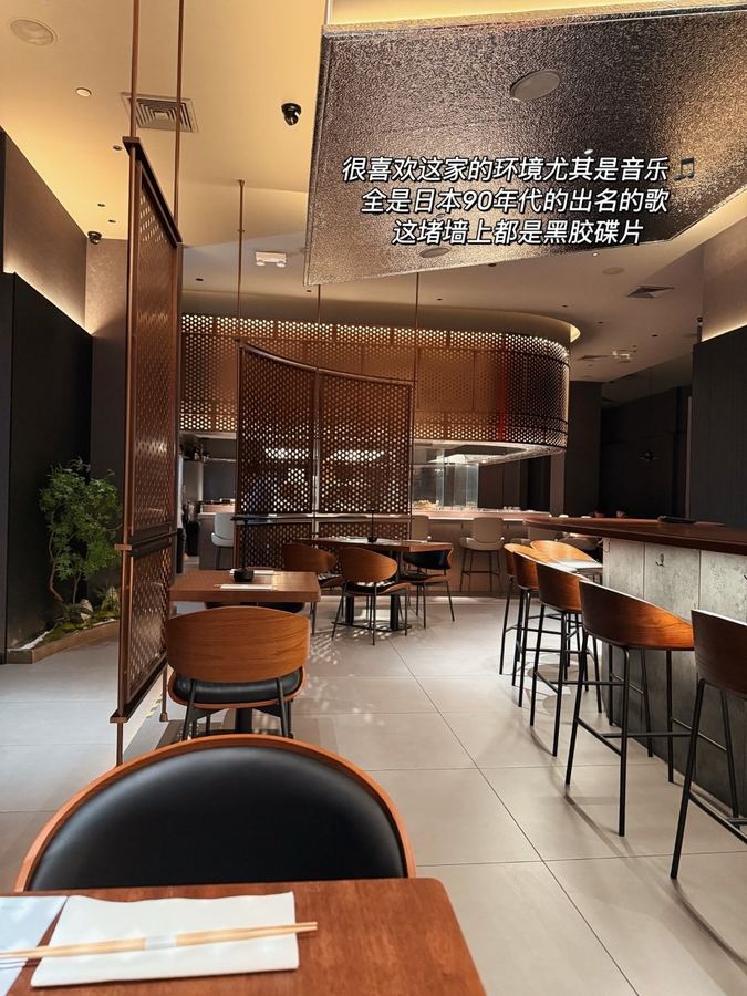 纽约曼哈顿挑战人均30刀的🇯🇵和牛馆子！ 嗨 我是带你吃喝玩乐的...